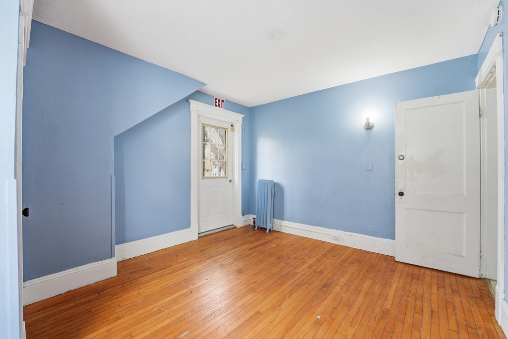 127 Orange Street Springfield, MA 01108 - Photo 29 of 37