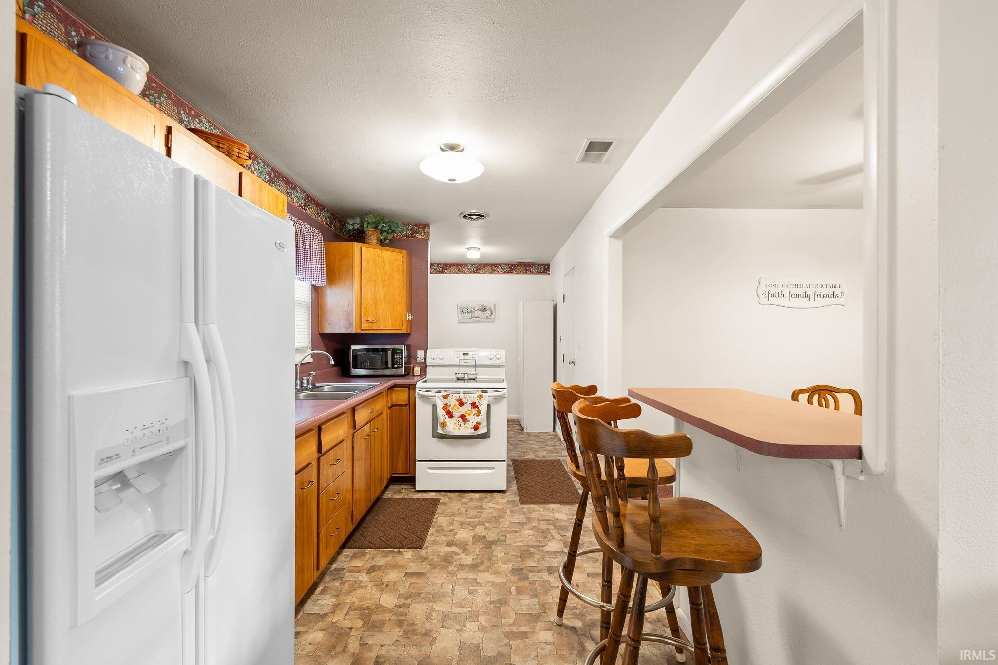 1109 West Riga Avenue Marion, IN 46952 - Photo 12 of 29