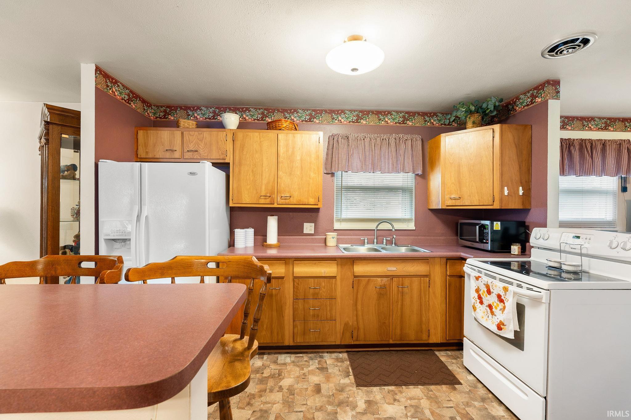 1109 West Riga Avenue Marion, IN 46952 - Photo 13 of 29