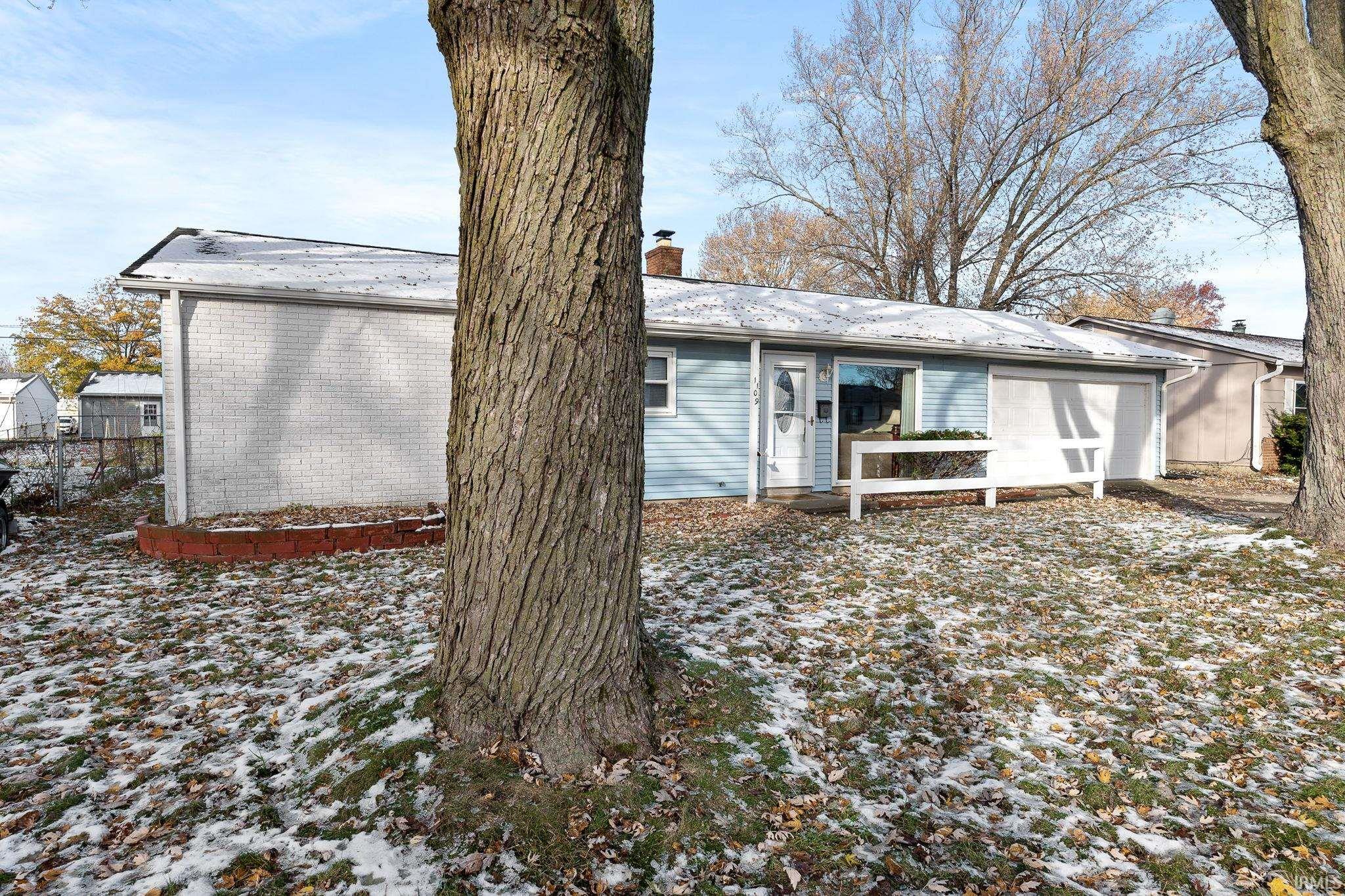 1109 West Riga Avenue Marion, IN 46952 - Photo 4 of 29