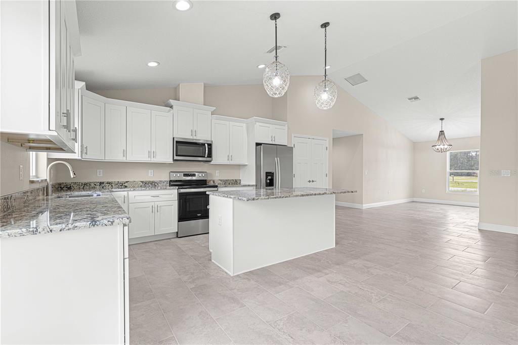 41 Hickory Loop Way Ocala, FL 34472 - Photo 17 of 43 Gallery Image 17