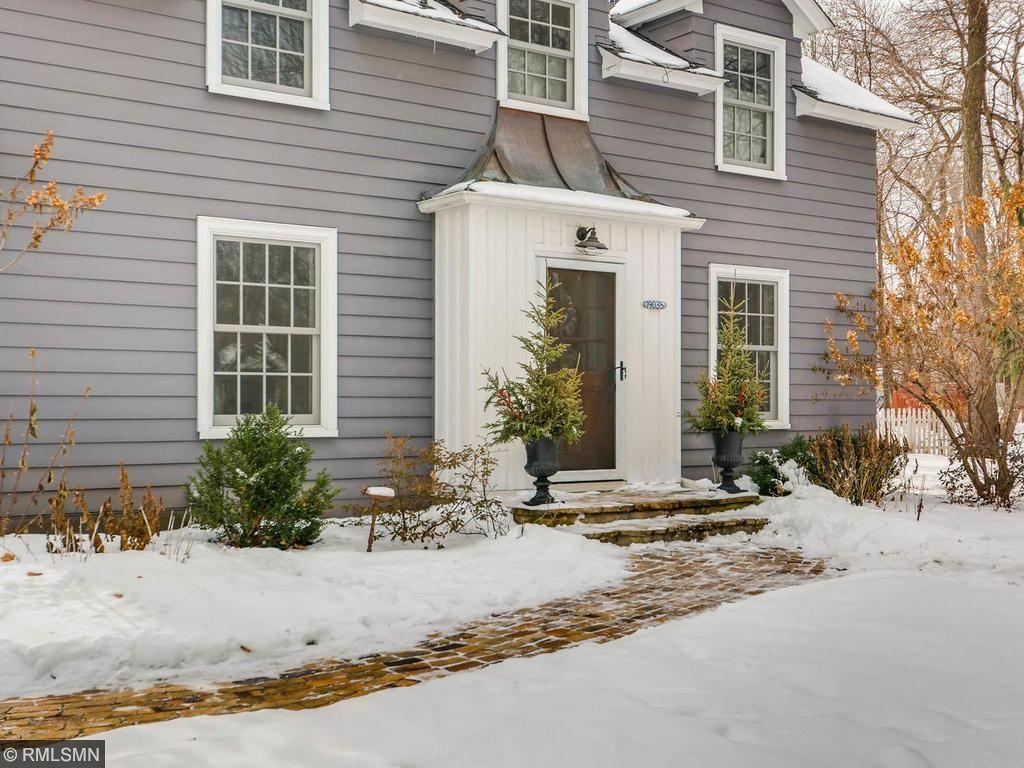 19035 Azure Road Deephaven, MN 55391 - Photo 2 of 24 Gallery Image 2