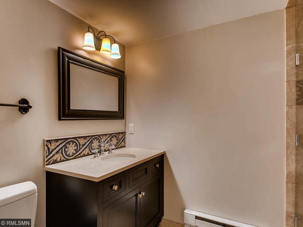 19035 Azure Road Deephaven, MN 55391 - Photo 20 of 24 Gallery Image 20