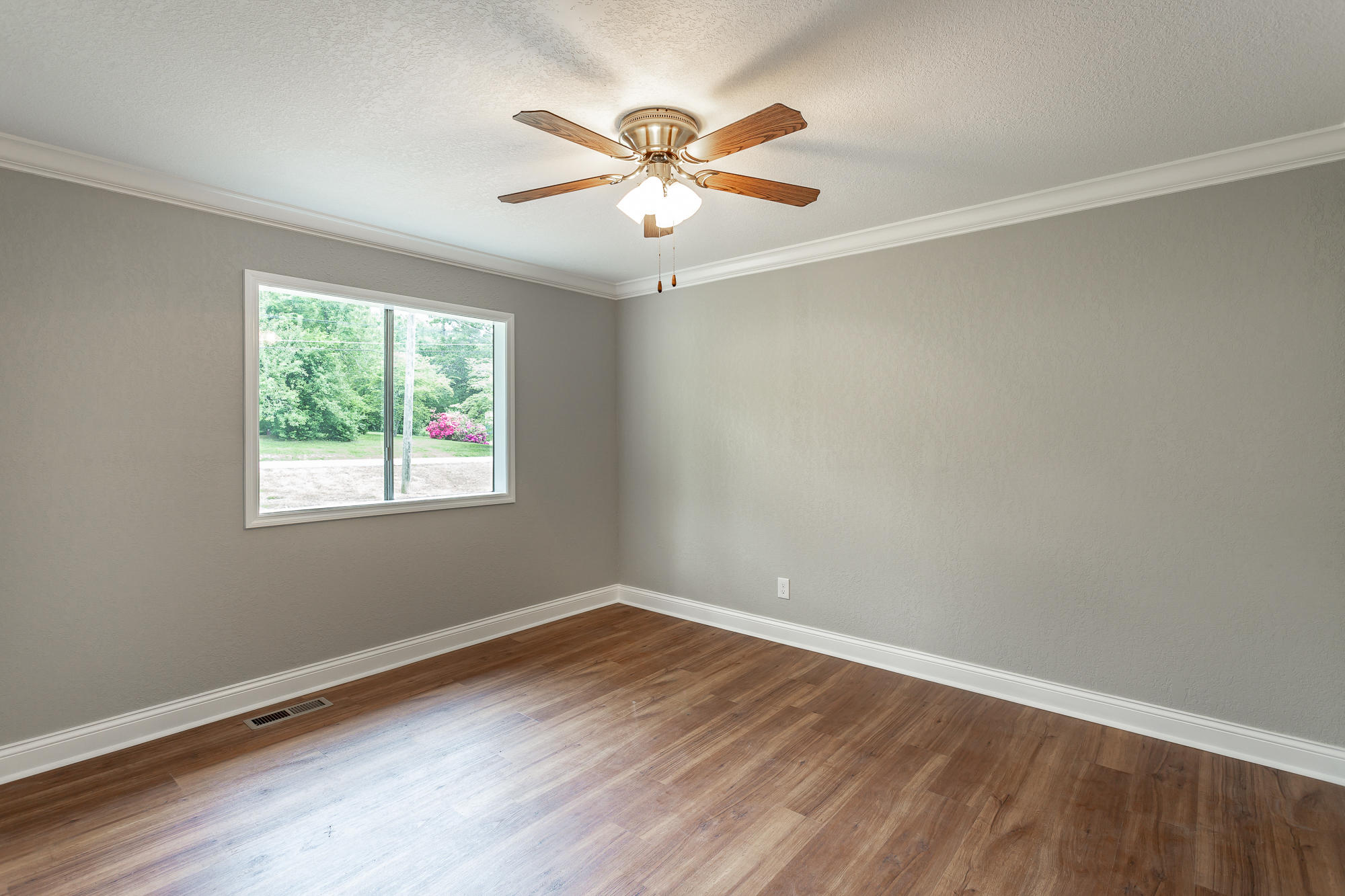 4714 Eldridge Road Hixson, TN 37343 - Photo 15 of 31 4714 Elderidge Rd. HD-25