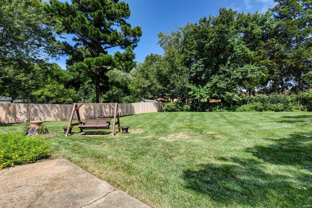 1128 Ruth Drive St. Louis, MO 63122 - Photo 18 of 19 Gallery Image 18