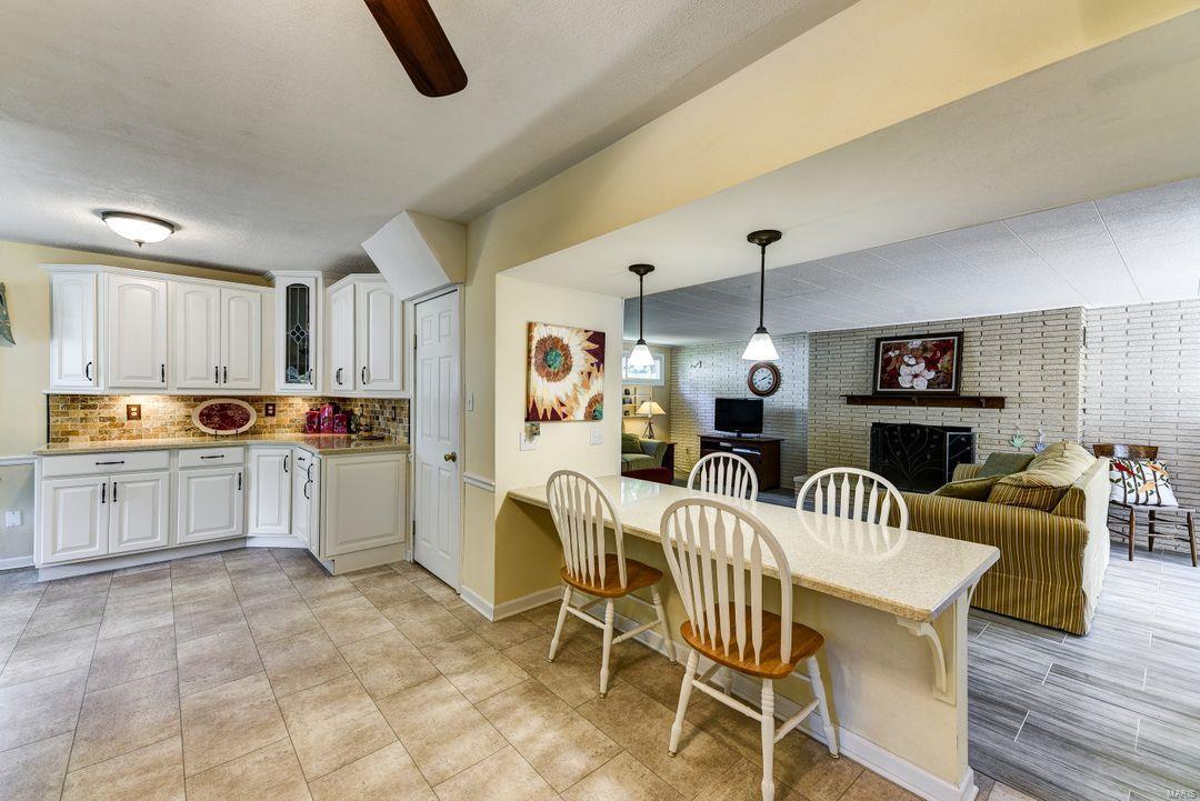 1128 Ruth Drive St. Louis, MO 63122 - Photo 7 of 19 Gallery Image 7