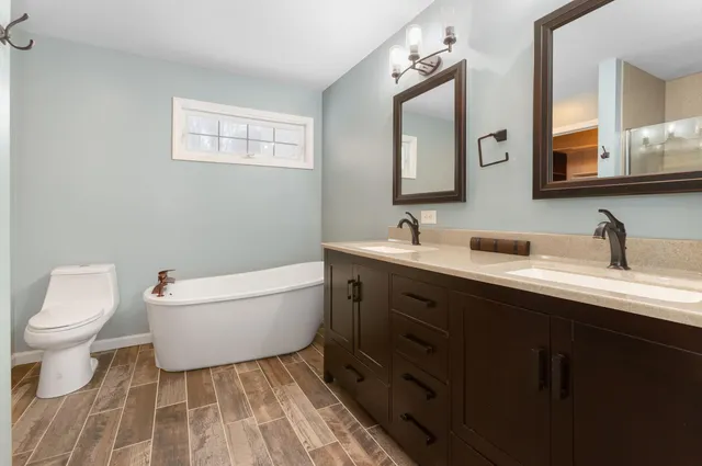 $549,000 | 1701 J W Way, St. Joseph, MI 49085