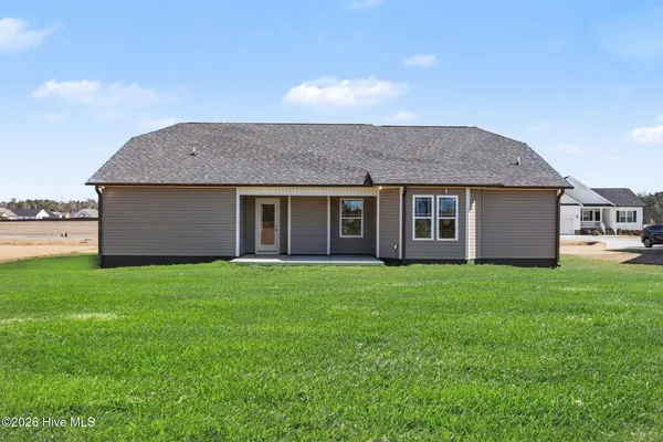 $317,900 | 61 Maxwell Farm Lane, Selma, NC 27576