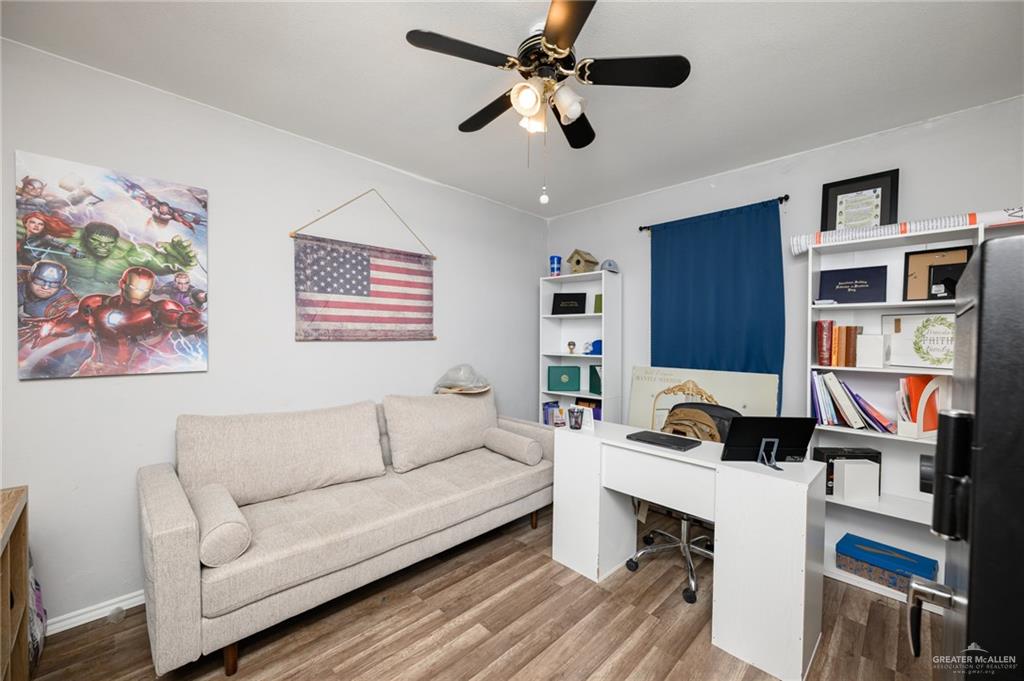 4005 Bonham Street Harlingen, TX 78550 - Photo 11 of 28