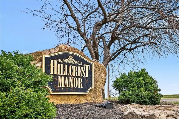 $479,900 | 20811 West 48th Street, Shawnee, KS 66218