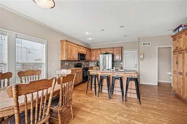 $479,900 | 20811 West 48th Street, Shawnee, KS 66218