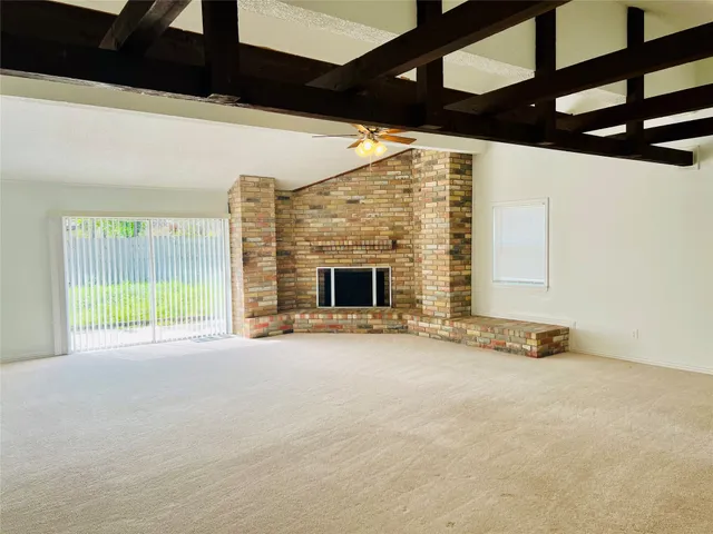 $1,900 | 1026 Fallbrook Drive, Houston, TX 77038