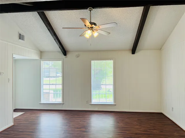 $1,900 | 1026 Fallbrook Drive, Houston, TX 77038