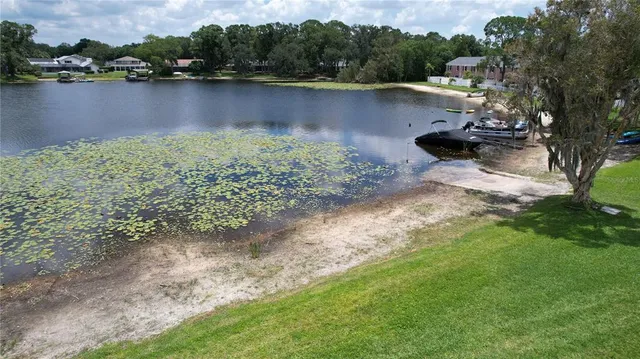 $1,800 | 2537 Cedar Cypress Ct., Tampa, FL 33618