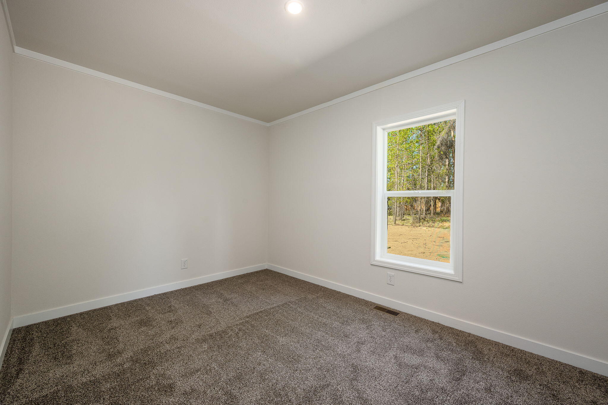 52267 Caribou Road La Pine, OR 97739 - Photo 22 of 39 46-web-or-mls-7-30-25 52767 Caribou Road