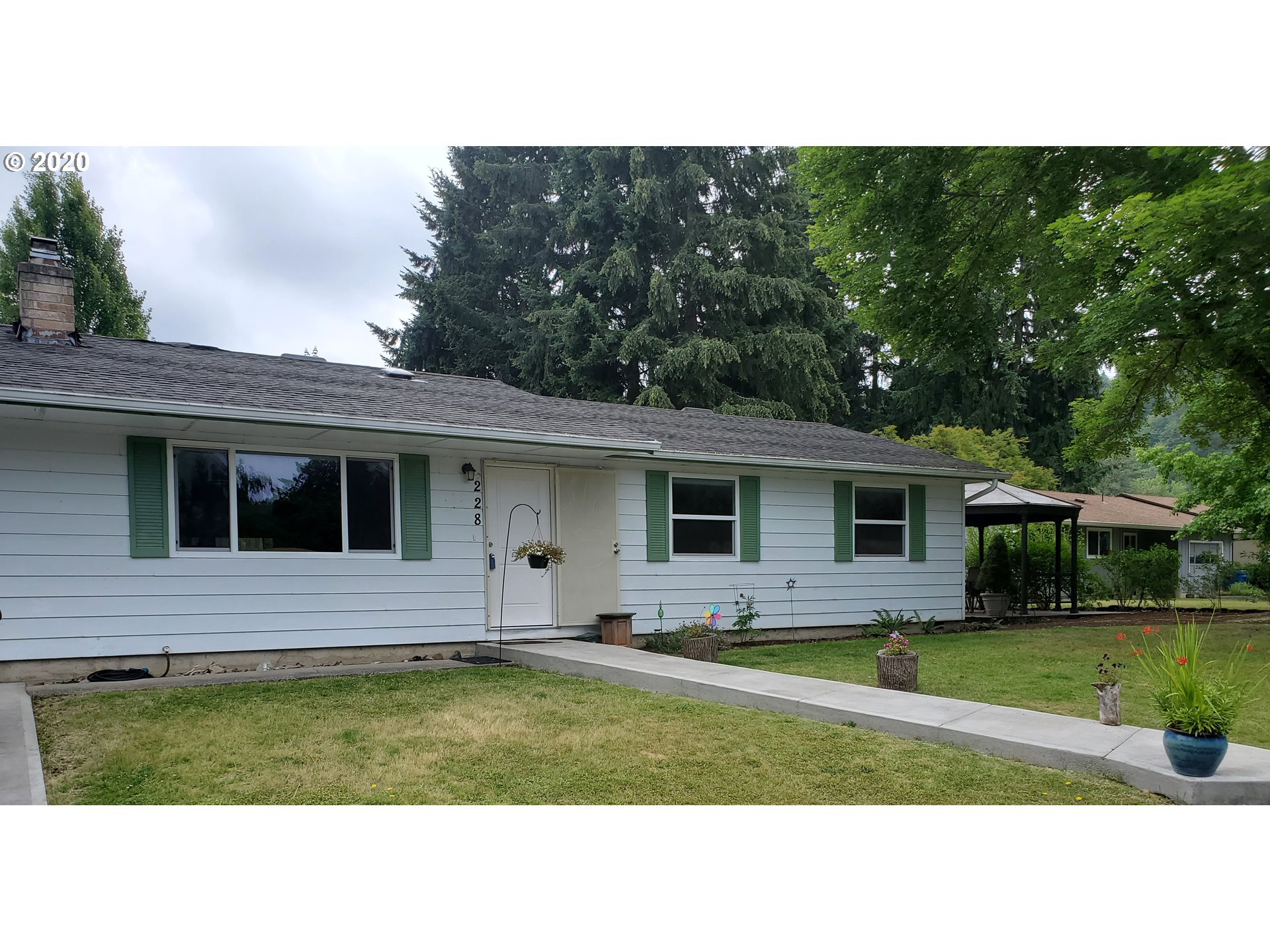 228 Filbert Way Silverton, OR 97381 - Photo 1 of 25 Gallery Image 1