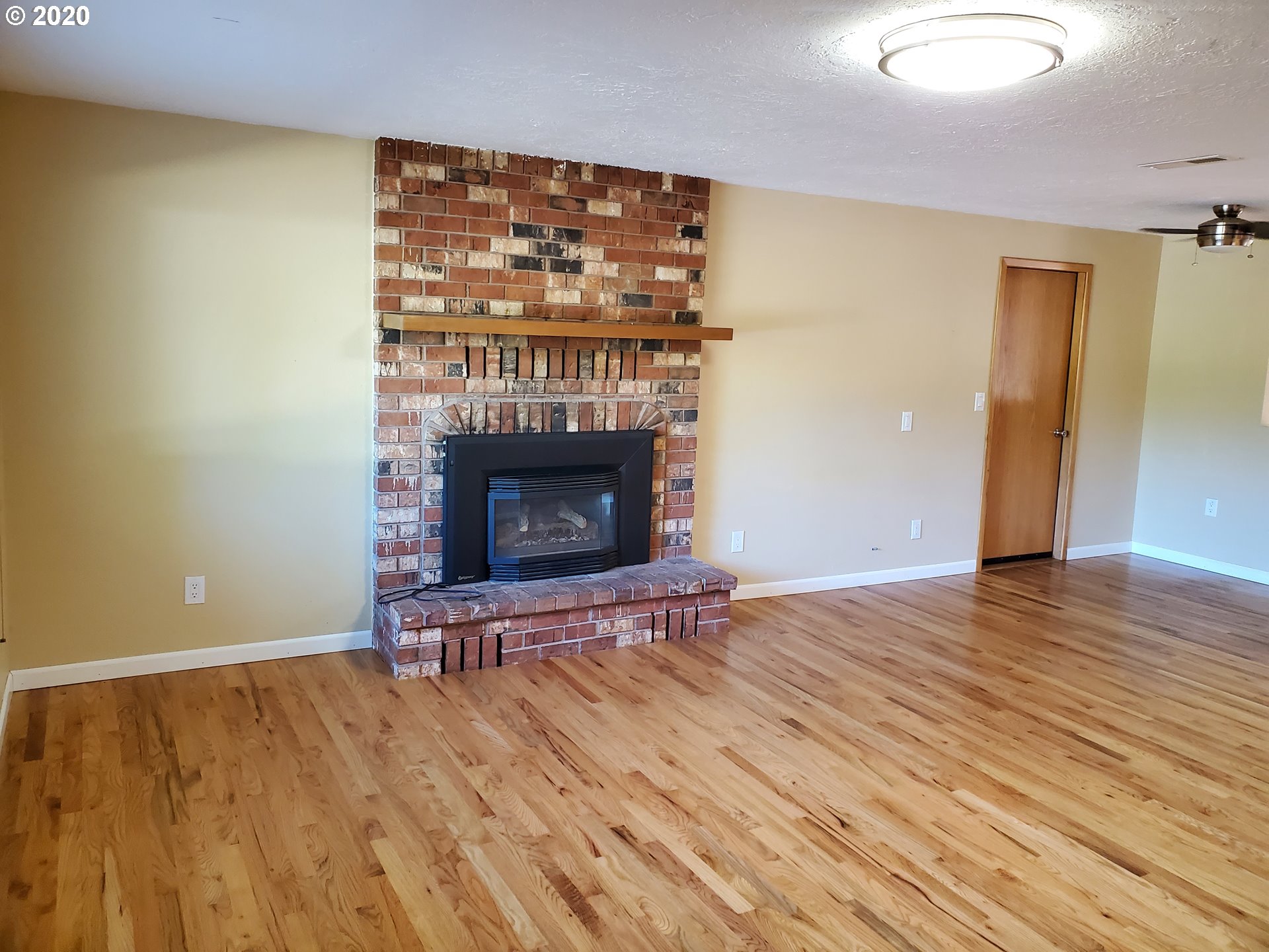 228 Filbert Way Silverton, OR 97381 - Photo 12 of 25 Gallery Image 12