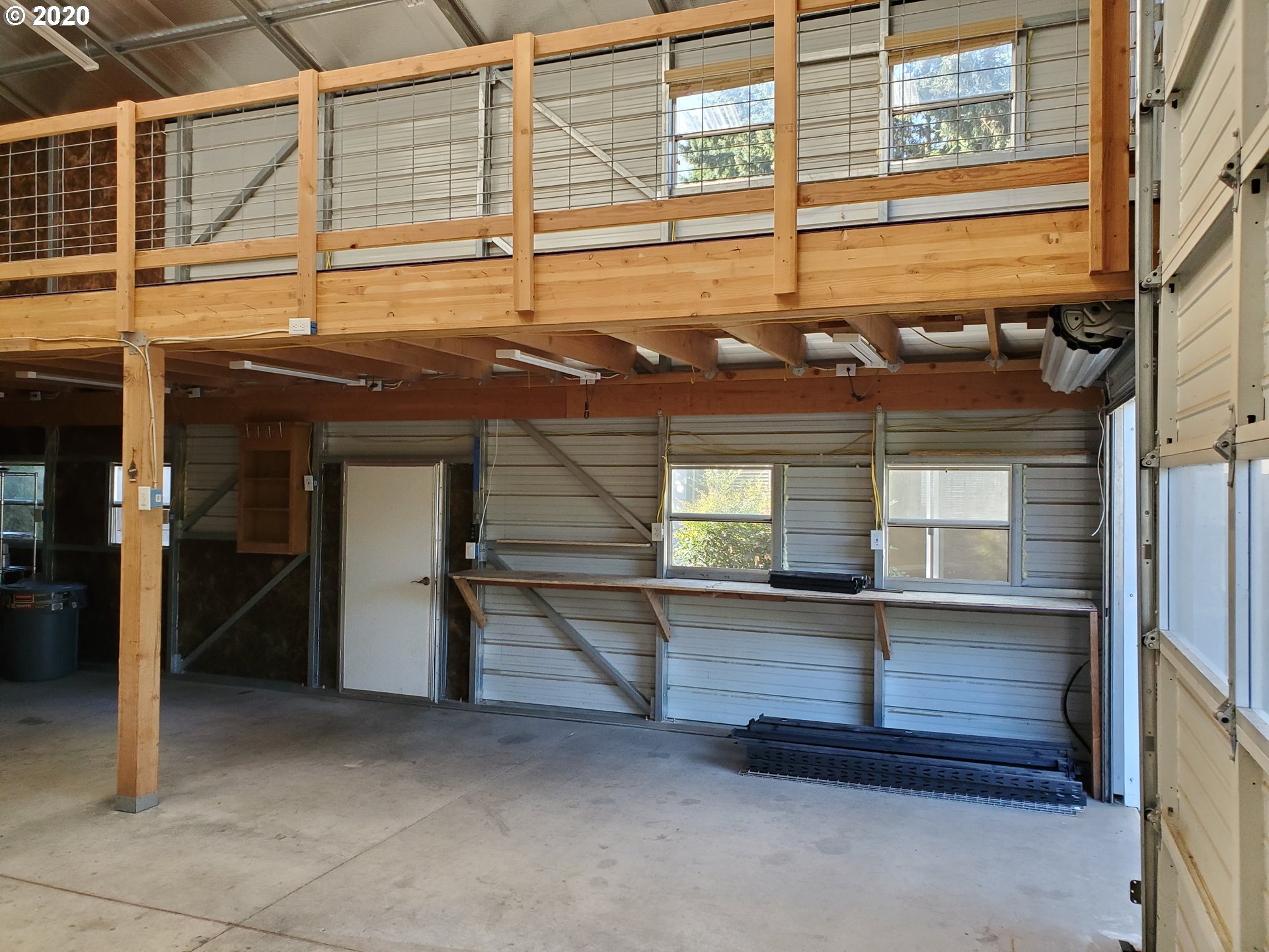 228 Filbert Way Silverton, OR 97381 - Photo 4 of 25 Gallery Image 4