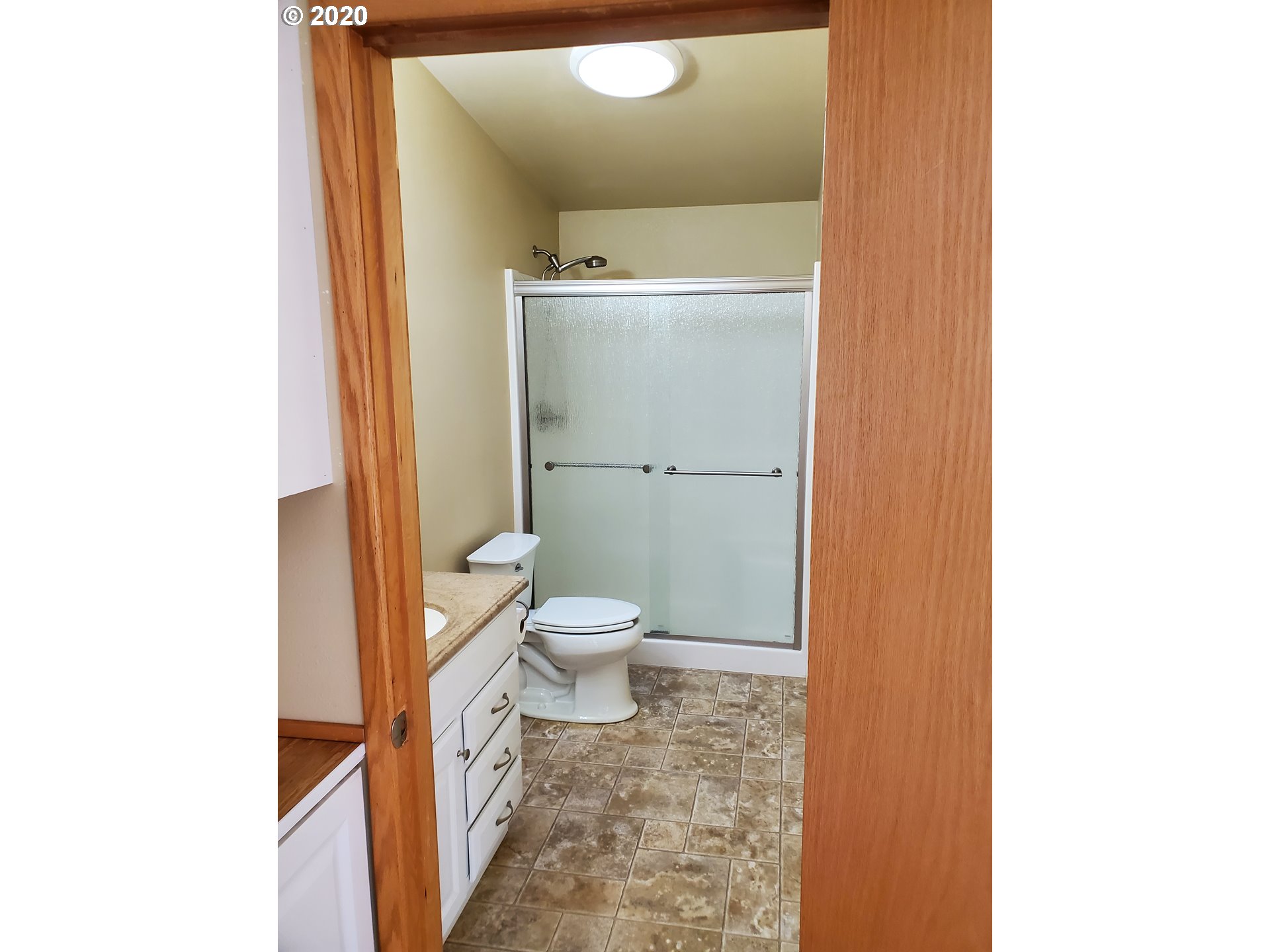 228 Filbert Way Silverton, OR 97381 - Photo 6 of 25 Gallery Image 6