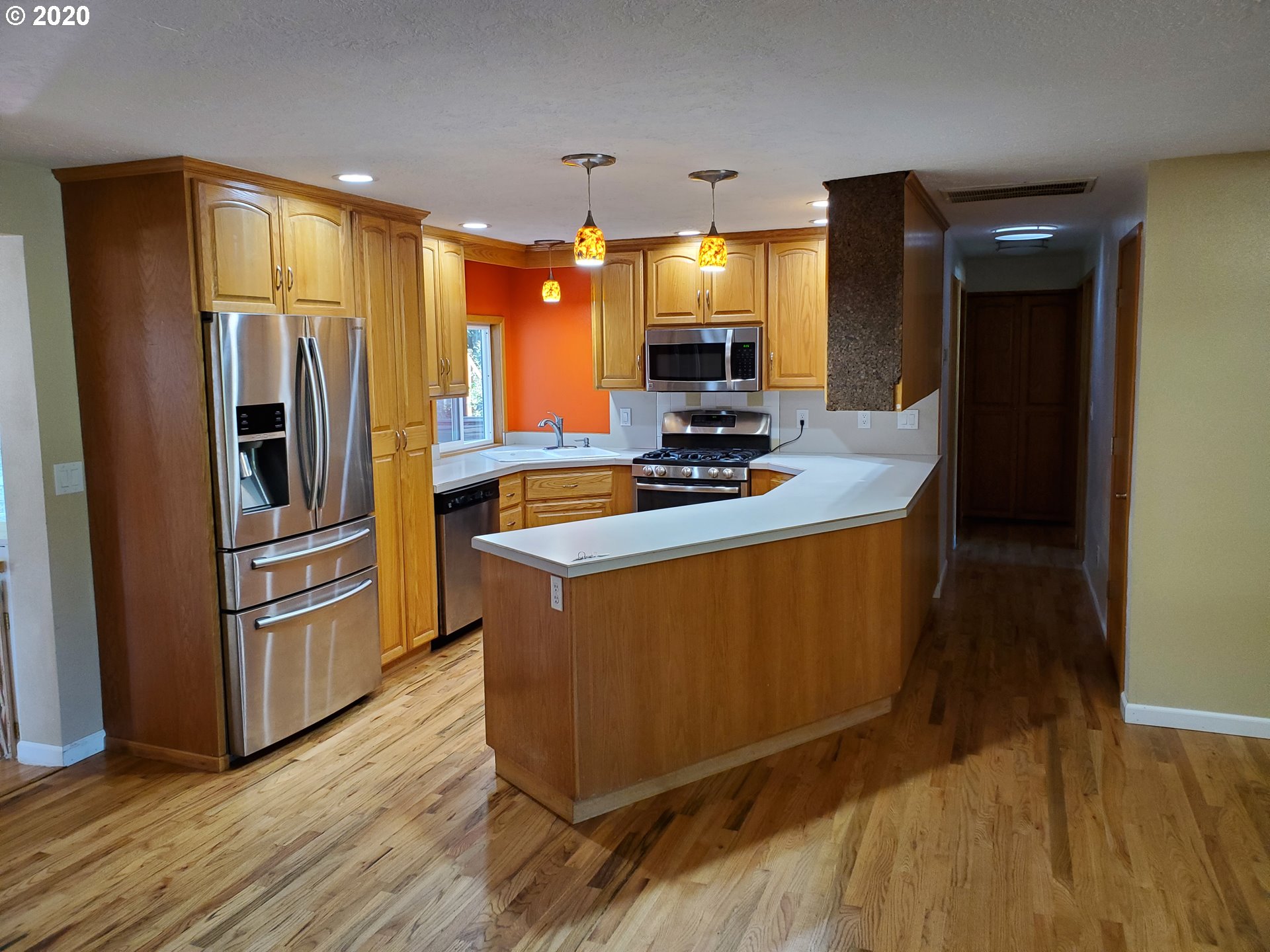 228 Filbert Way Silverton, OR 97381 - Photo 9 of 25 Gallery Image 9