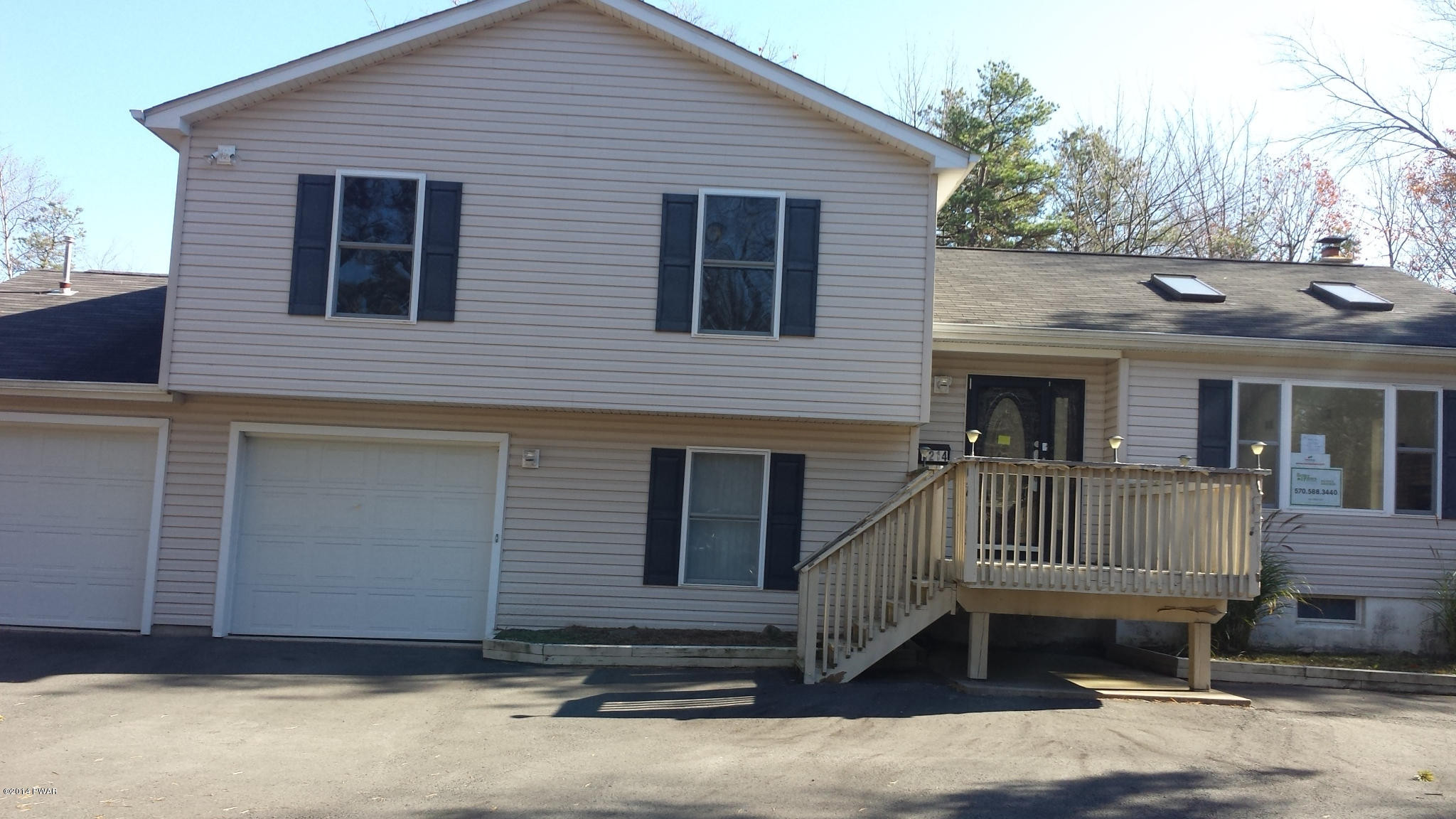 411 Shadblow Road Pocono Summit, PA 18346 - Photo 8 of 10