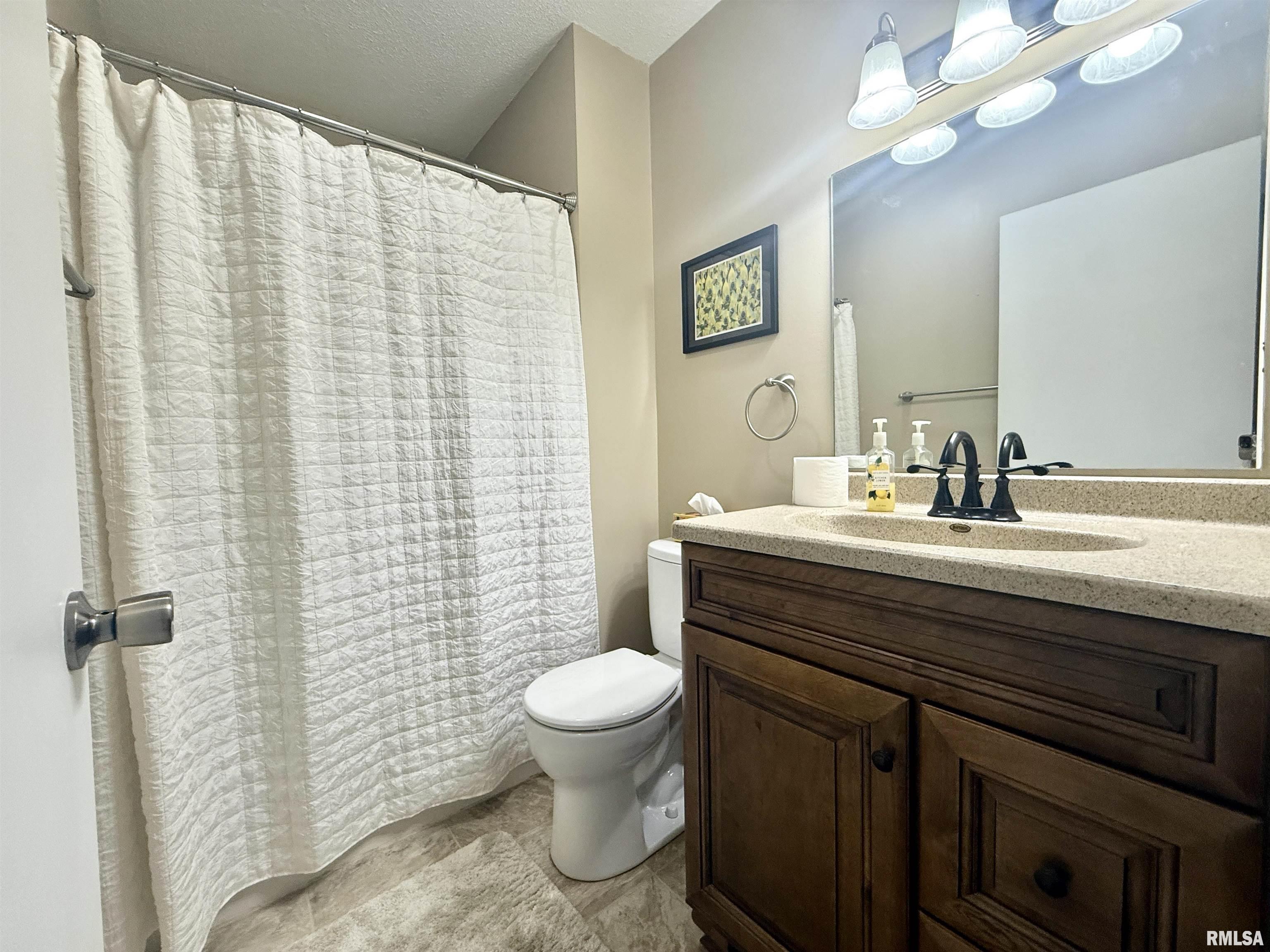 5248 Carlton Drive Springfield, IL 62703 - Photo 12 of 17