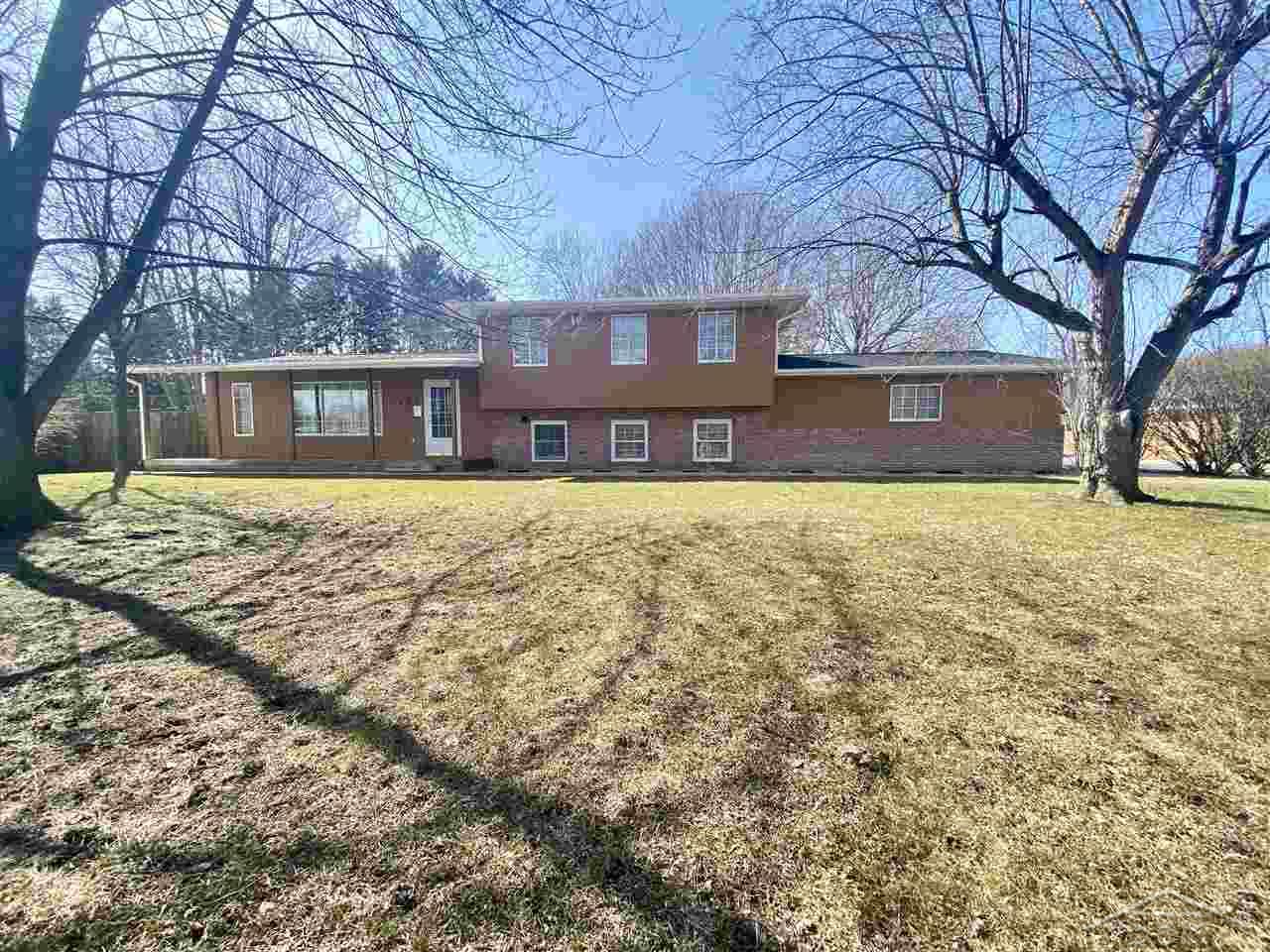 1605 North Miller Road Saginaw, MI 48609 - Photo 1 of 41 50036754.JPG