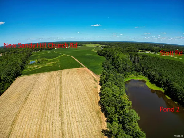 a view of an outdoor space and a yard
