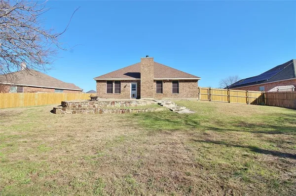 $2,395 | 314 Cascade Drive, Red Oak, TX 75154