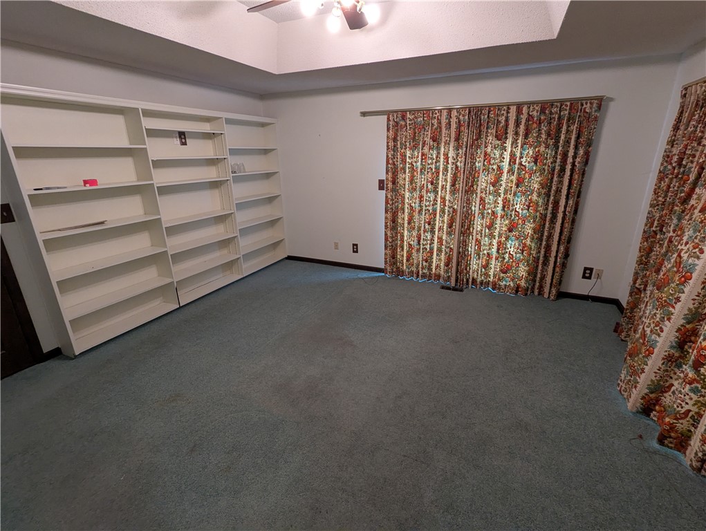 2518 Village Road Charleston, IL 61920 - Photo 15 of 37 Gallery Image 15
