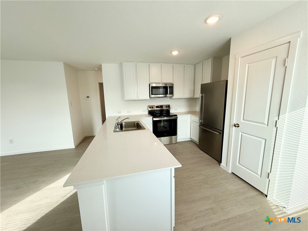 311 Moscato Road New Braunfels, TX 78130 - Photo 9 of 38