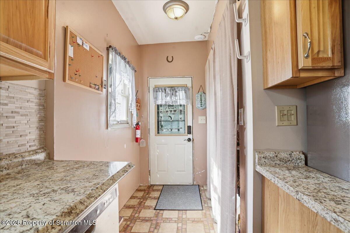 53 Rose Hill Road Lake Como, PA 18437 - Photo 6 of 62 07-53_Rose_Hill_Rd_013