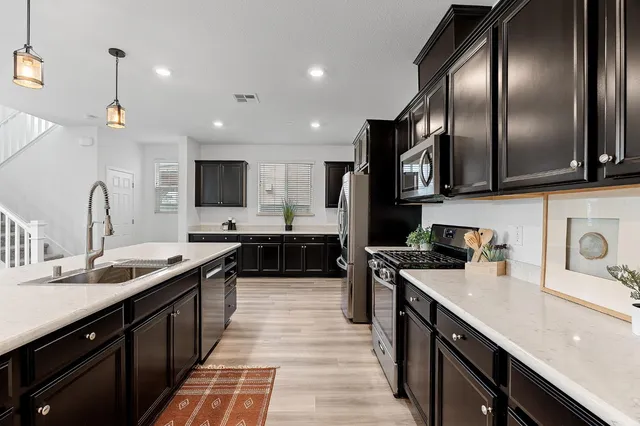 $629,000 | 1414 St Louis Way, Woodland, CA 95776