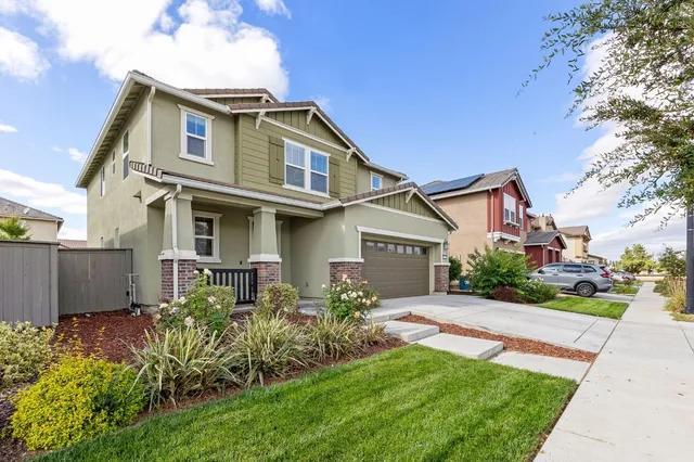 $629,000 | 1414 St Louis Way, Woodland, CA 95776