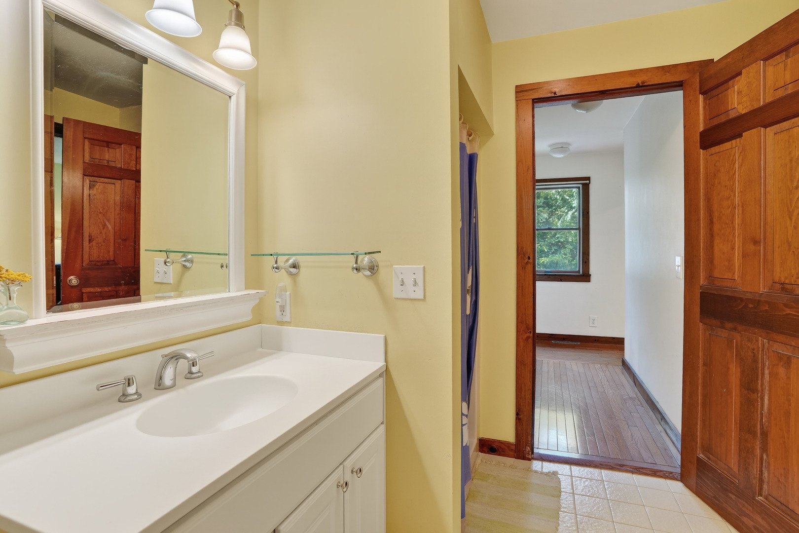 220 N Road Chilmark, MA 02535 - Photo 17 of 39 Main House, bathroom