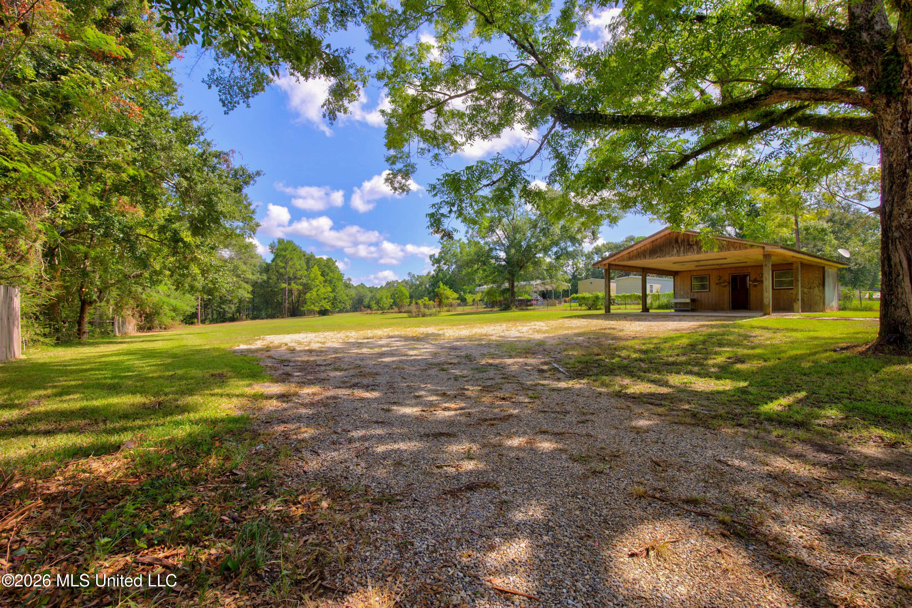 16226 Orange Grove Road Gulfport, MS 39503 - Photo 20 of 60 16226OrangeGroveRd.-43