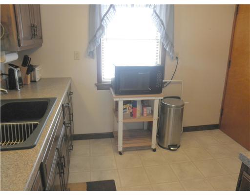 153 North Road Butler, PA 16001 - Photo 4 of 15 Kitchen.