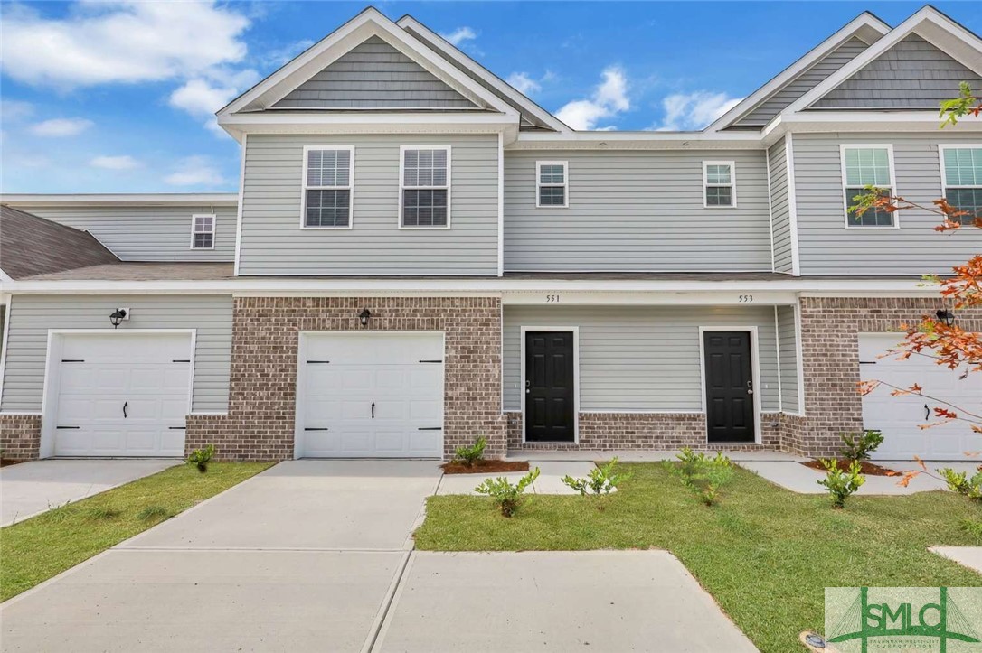 551 Gov Treutlen Cir Unit 110  