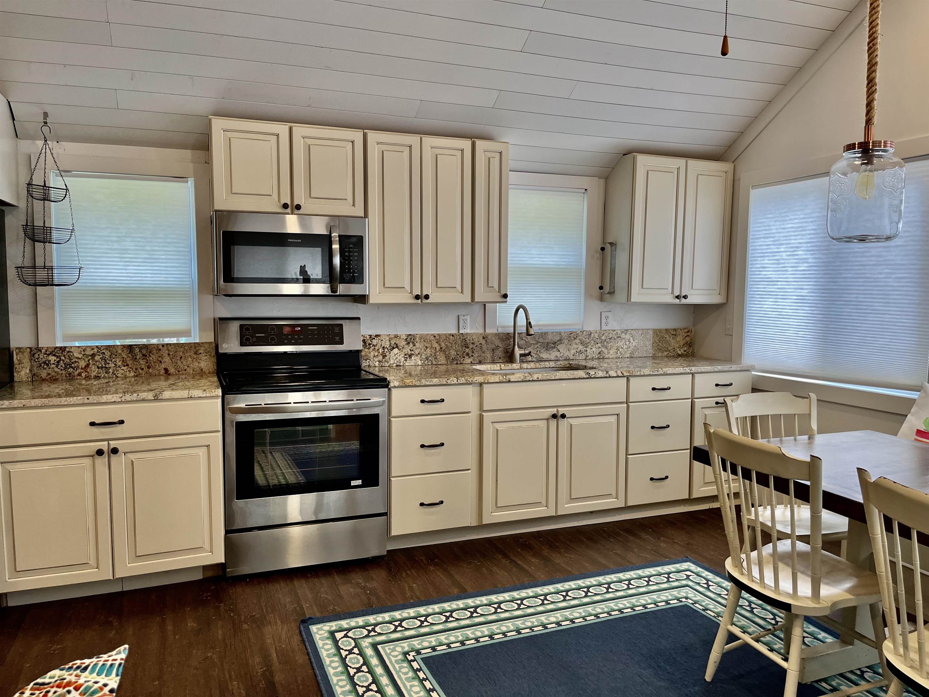 7 Greenwood Road, Unit 4 Mirror Lake, NH 03853 - Photo 25 of 39 Gallery Image 25