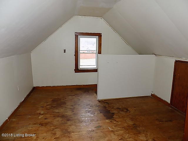4701 Dohn Road Louisville, KY 40216 - Photo 12 of 19 DSCN5474