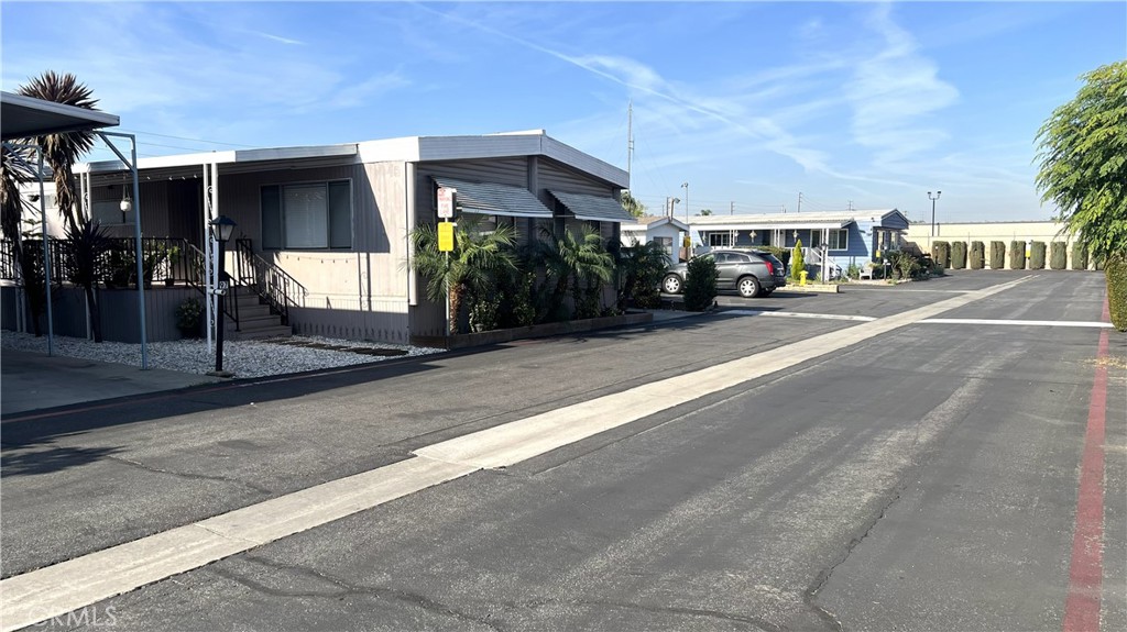 1661 Puente Avenue, Unit 97 Baldwin Park, CA 91706 - Photo 10 of 22