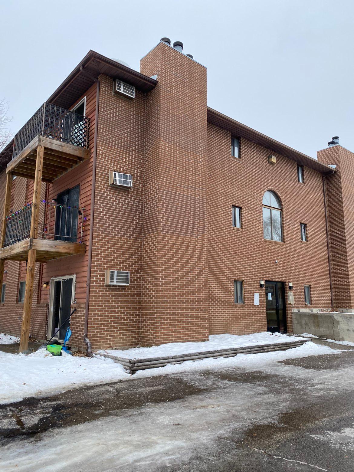 901 Country Club Drive, Unit 302 Marshall, MN 56258 - Photo 11 of 12