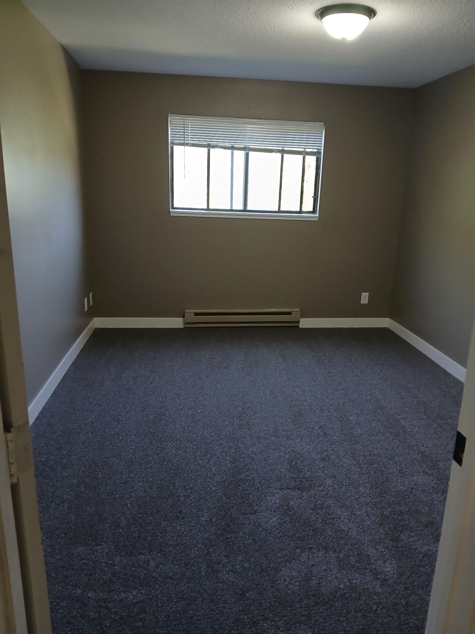 901 Country Club Drive, Unit 302 Marshall, MN 56258 - Photo 4 of 12