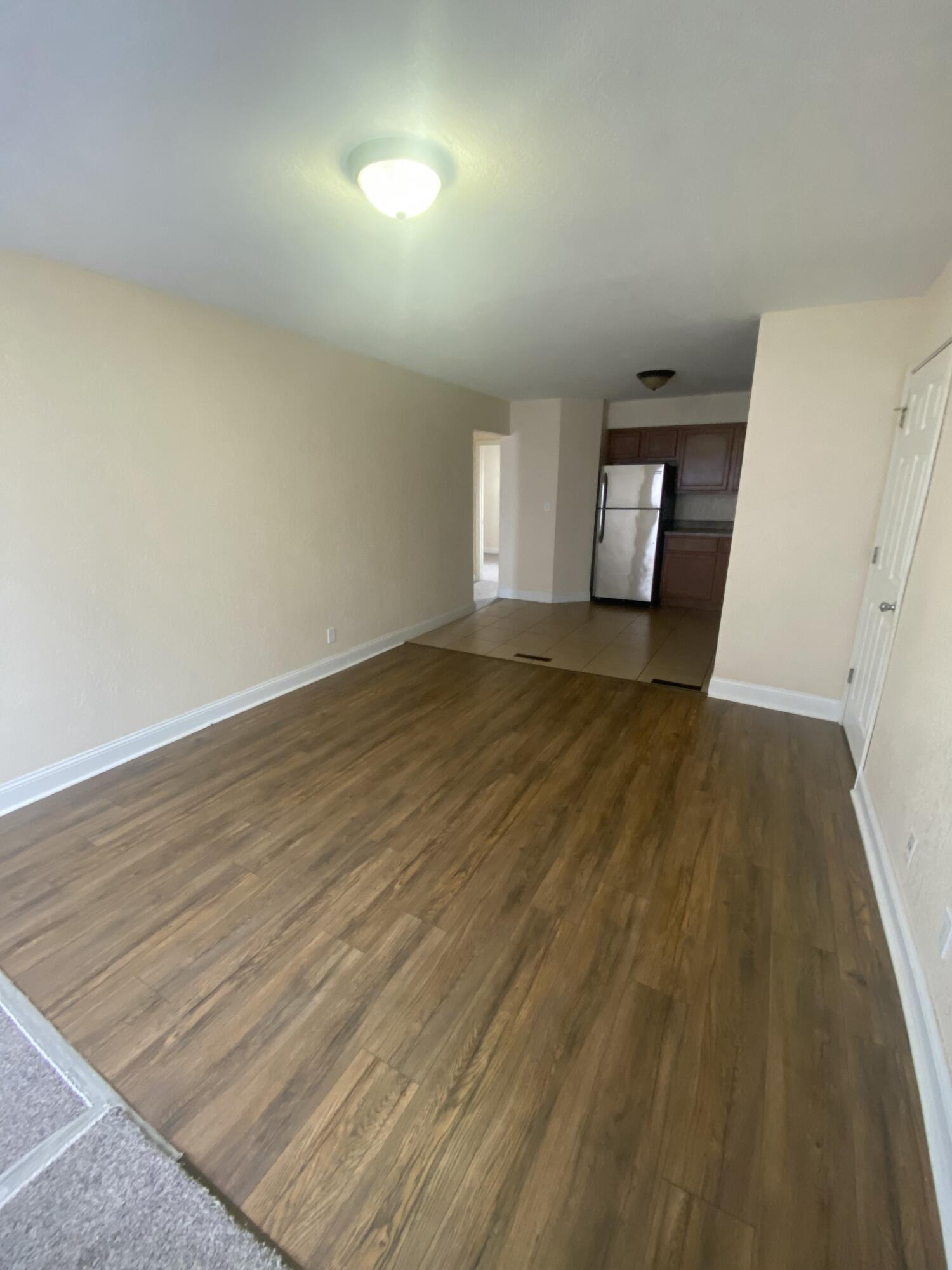 4207 46th Street, Unit 4209 Kenosha, WI 53144 - Photo 2 of 14 Living Room