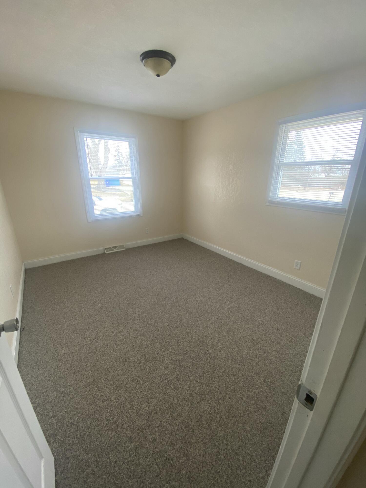 4207 46th Street, Unit 4209 Kenosha, WI 53144 - Photo 9 of 14 Bedroom