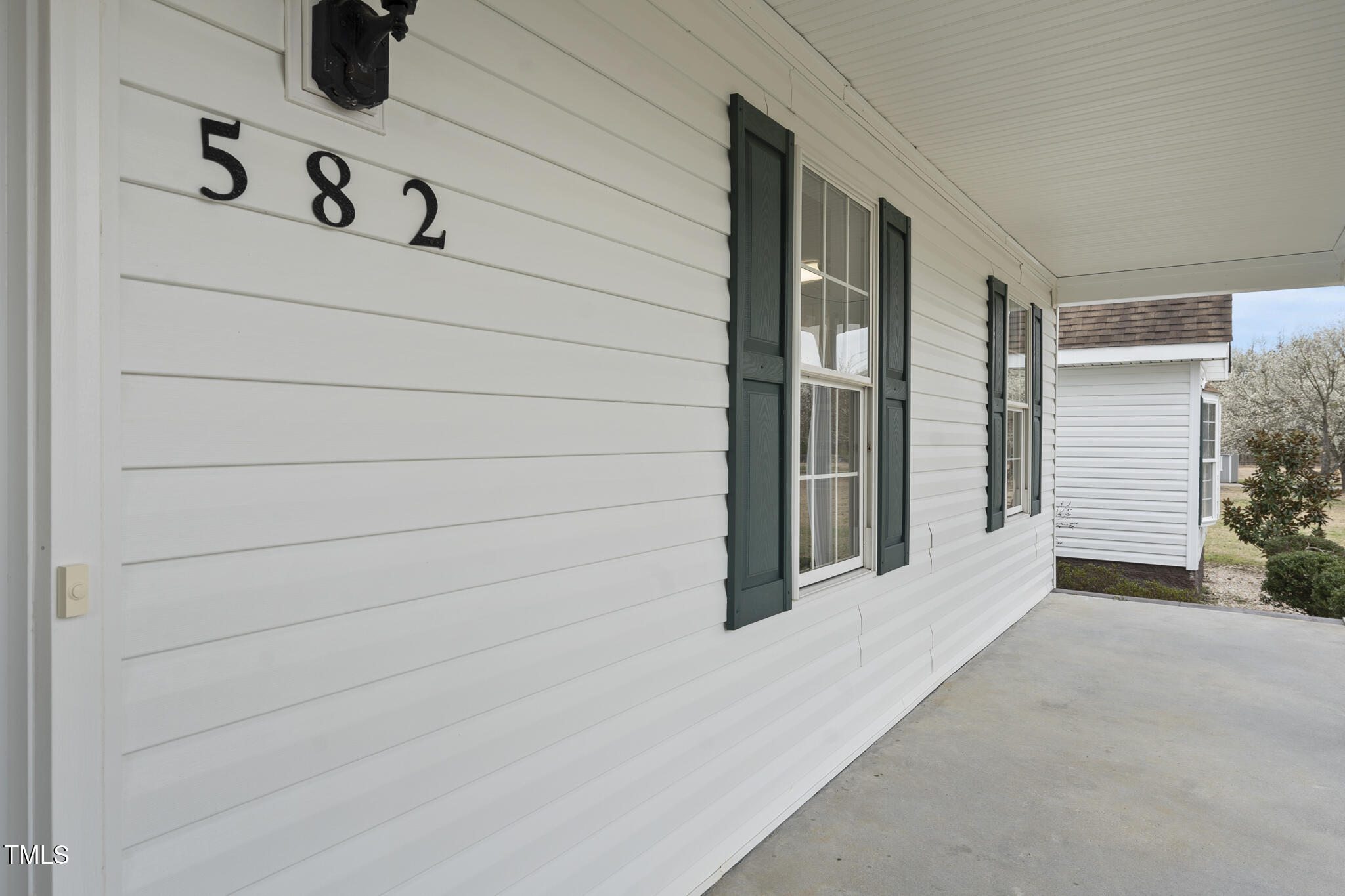 582 Ebenezer Church Road Coats, NC 27521 - Photo 3 of 62 DSC09777
