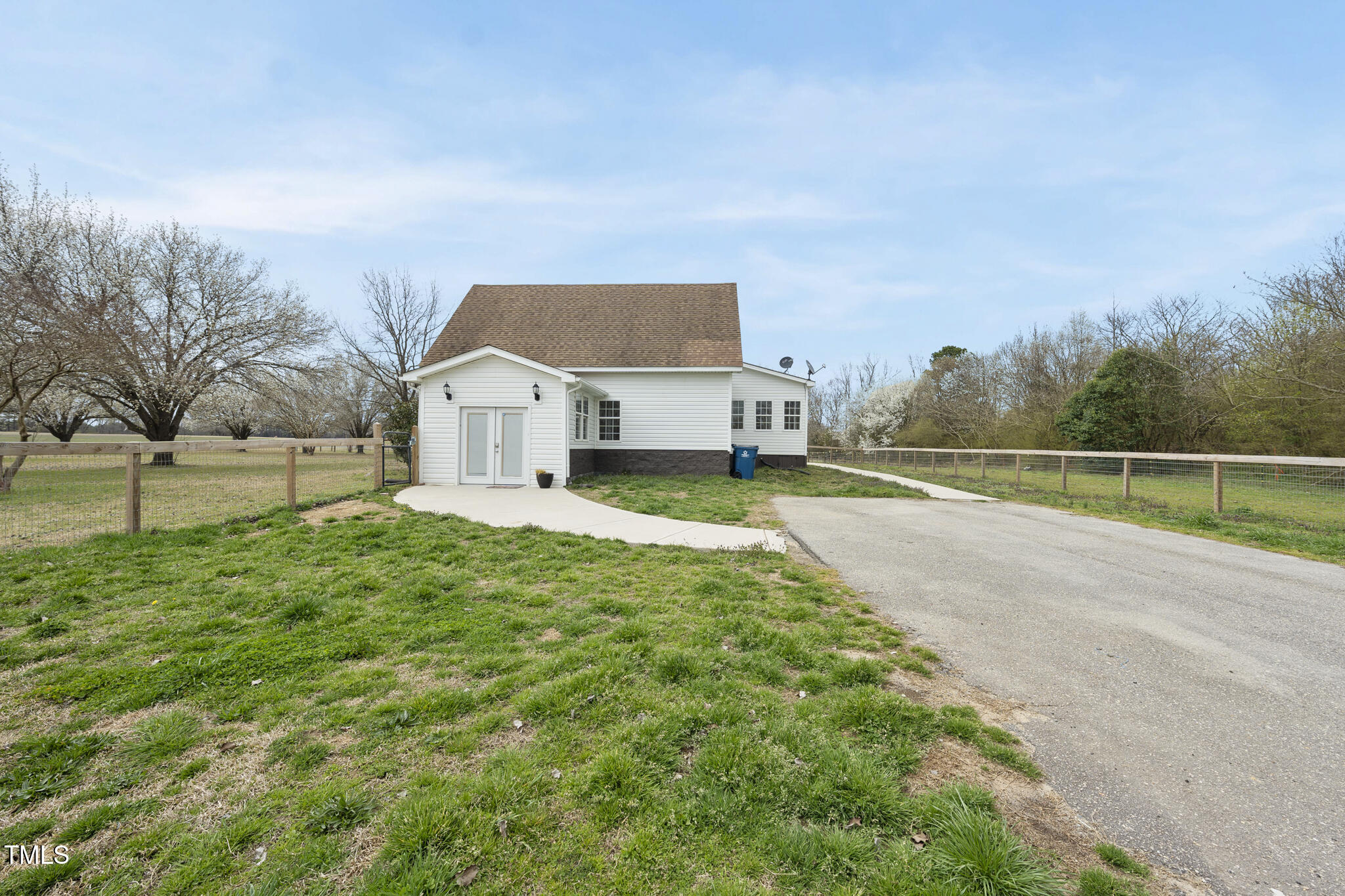 582 Ebenezer Church Road Coats, NC 27521 - Photo 37 of 62 DSC09894