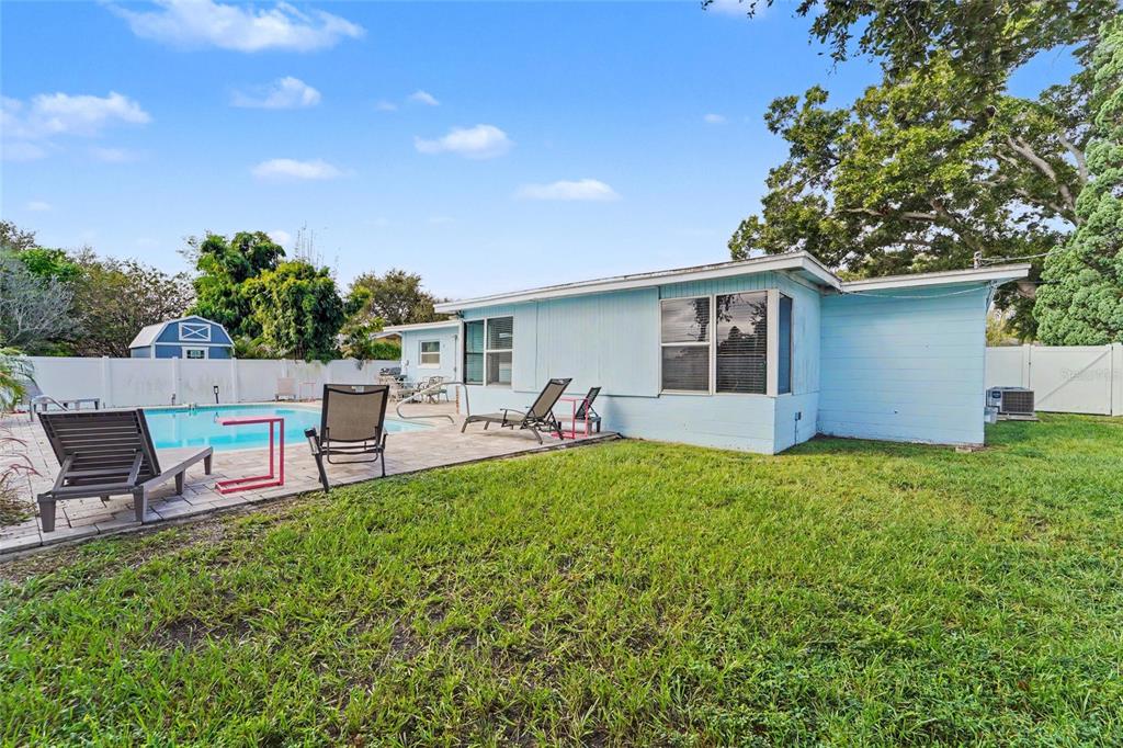 8465 Ridgewood Circle Seminole, FL 33772 - Photo 30 of 37 Gallery Image 30