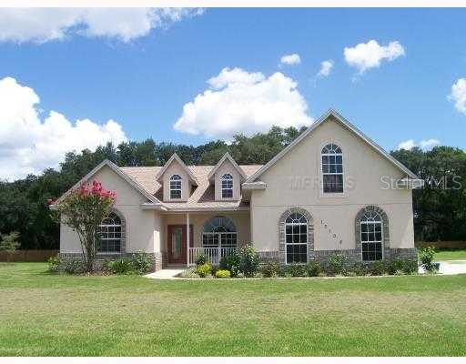 13108 Walden Sheffield Road Dover, FL 33527 - Photo 1 of 1 Exterior Front