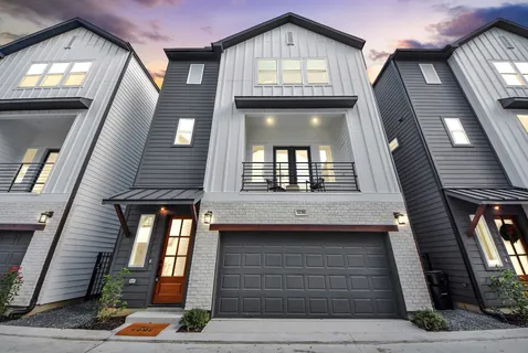 $570,000 | 927 Fisher Street, Unit B, Houston, TX 77018